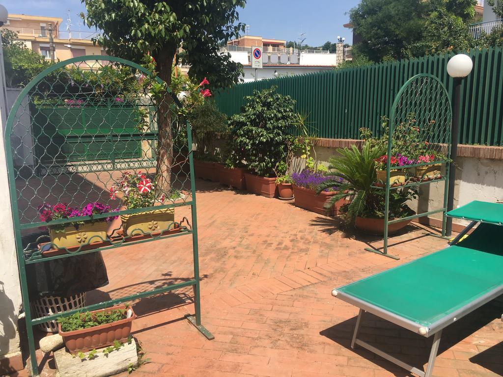 Holiday Home Casba Gaeta Exterior foto